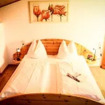 Hotel People's 3*