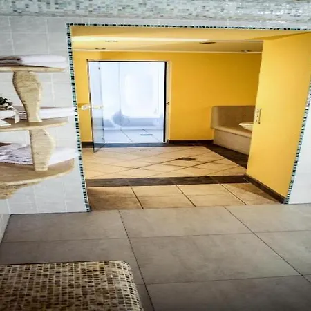 بيبولز فندق كابرون