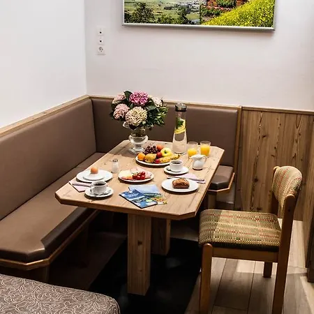 People's 3* Kaprun